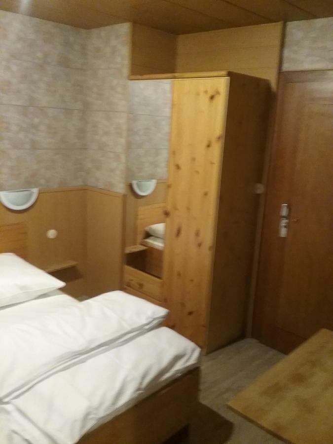 See Lord Hotel ไคเซอร์สเลาเทิร์น ภายนอก รูปภาพ